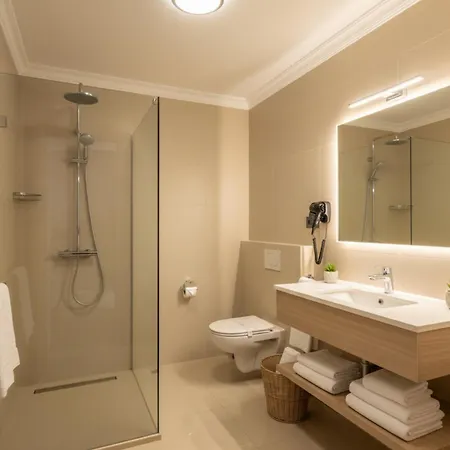 Aurantis Resort Hotel & Spa Hotel apartamentowy