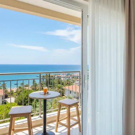 Aurantis & Hotel de apartamente